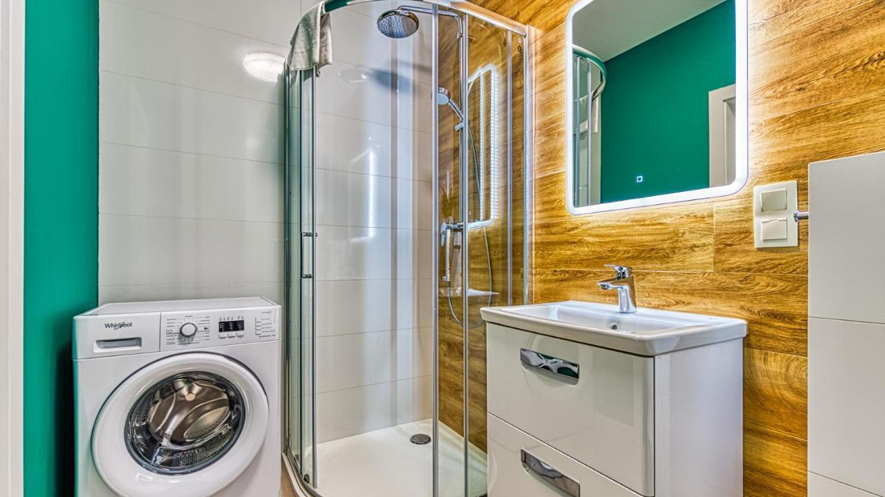 Świeradów-Zdrój Apartament Kwiatowy - 5D Apartamenty מראה חיצוני תמונה